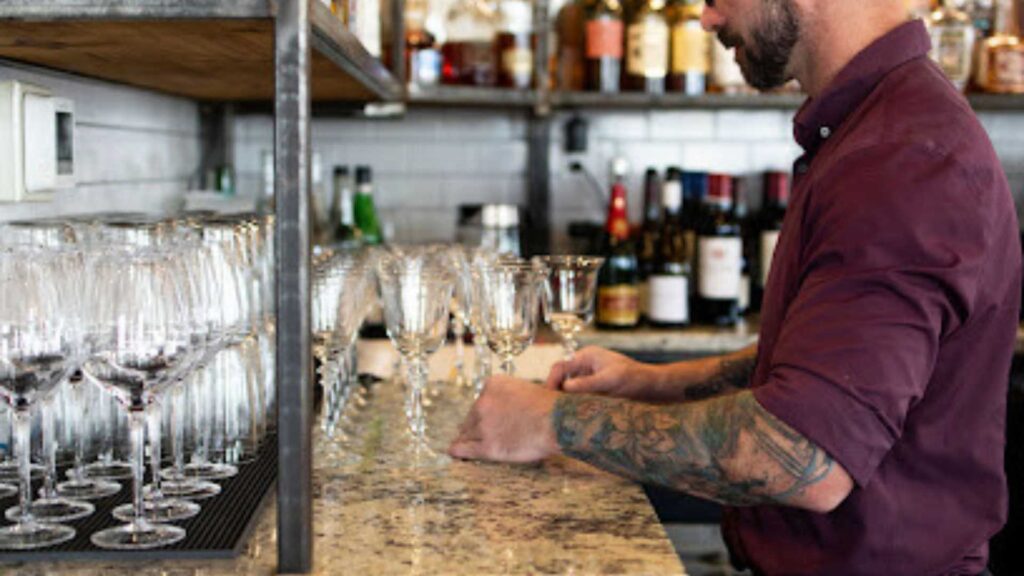 Farmers Grain Kitchen + Cellar